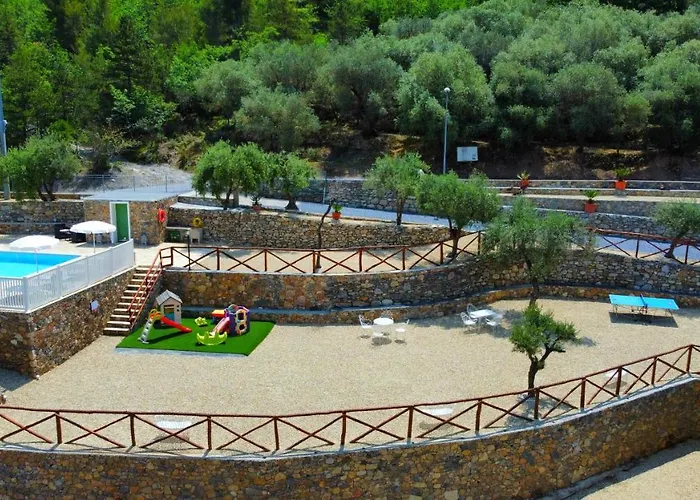 Monte Acuto - Natura, Mare & Relax In Piscina * Toirano