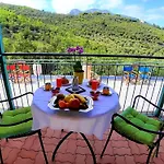 Monte Acuto - Natura, Mare & Relax In Piscina 팜스테이 *