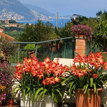 Vakantieboerderij Monte Acuto - Natura, Mare & Relax In Piscina *