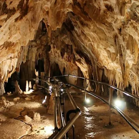 Monte Acuto - Natura, Mare & Relax In Piscina Vakantieboerderij *