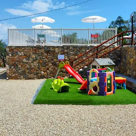 Monte Acuto - Natura, Mare & Relax In Piscina * Toirano