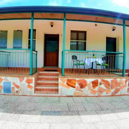 Monte Acuto - Natura, Mare & Relax In Piscina Toirano